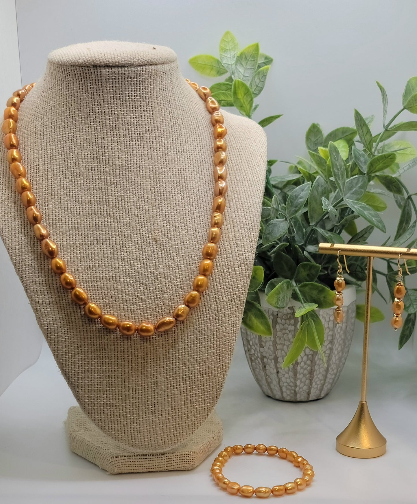 Gold Freshwater Baroque Pearl Necklace Suite