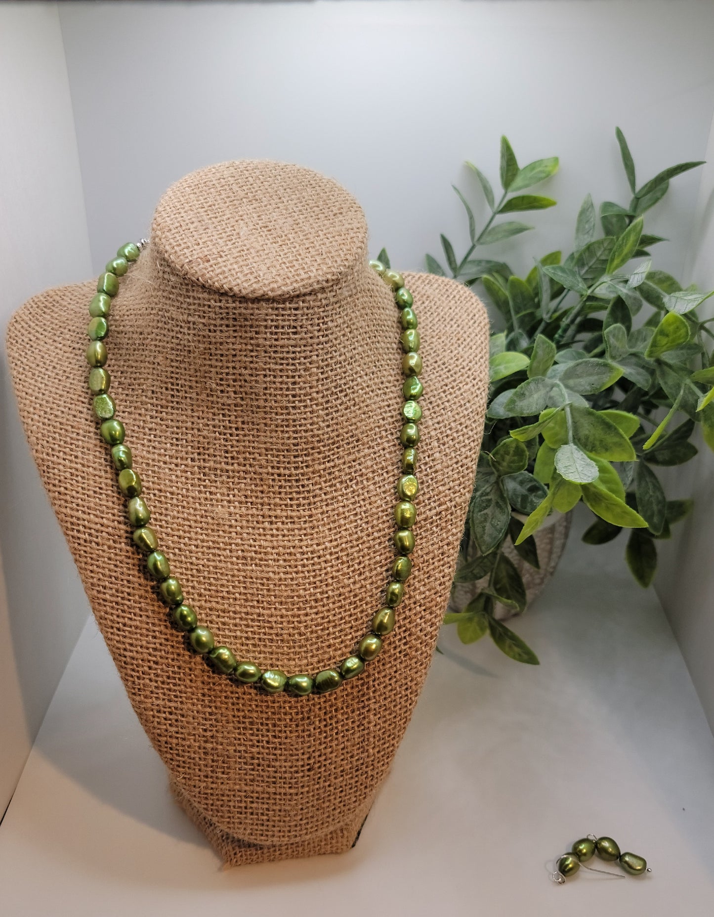 Lime Green Freshwater Baroque Pearl Necklace Set