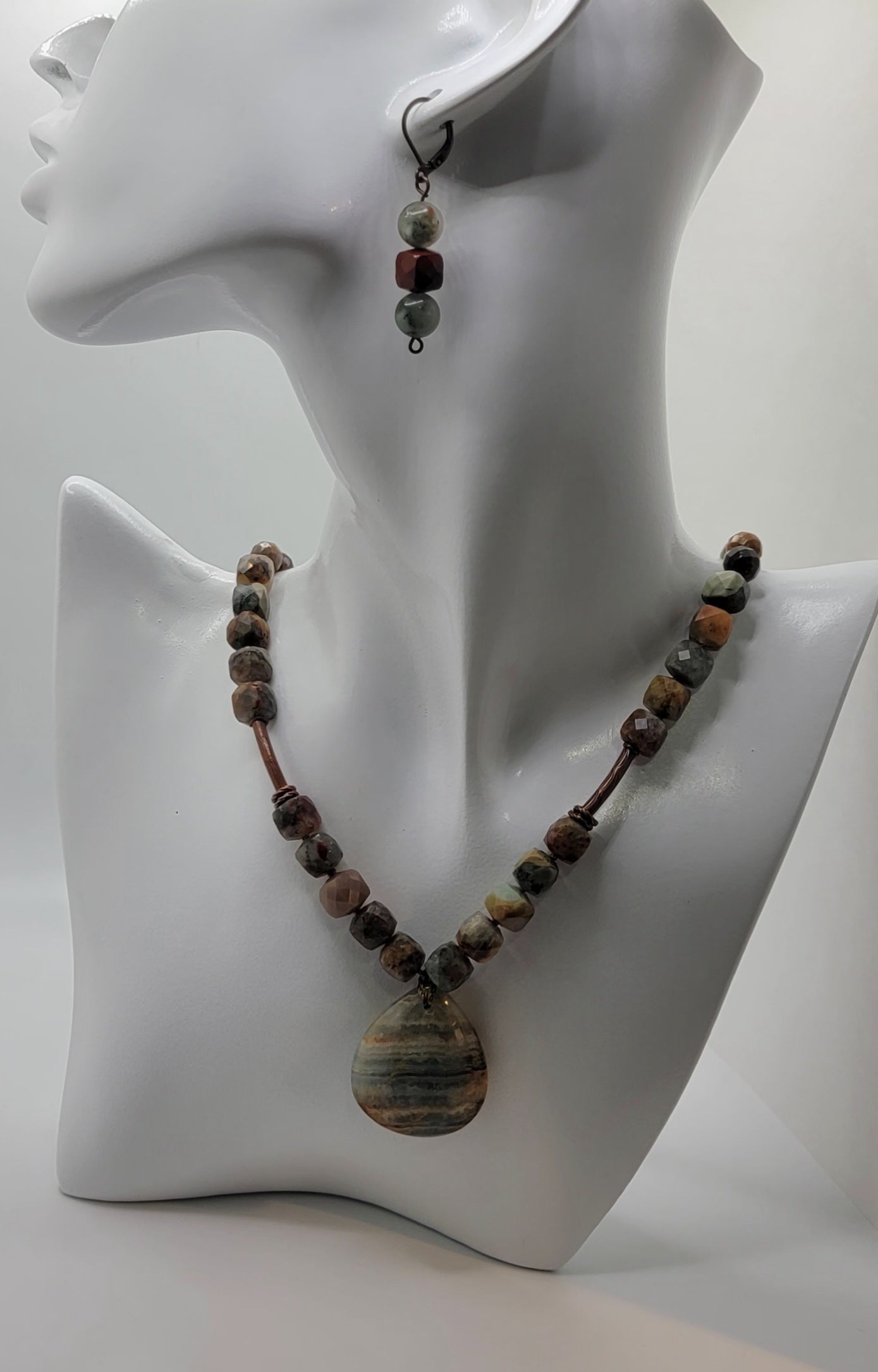 Faceted Caribbean Calcite Jasper Necklace Set