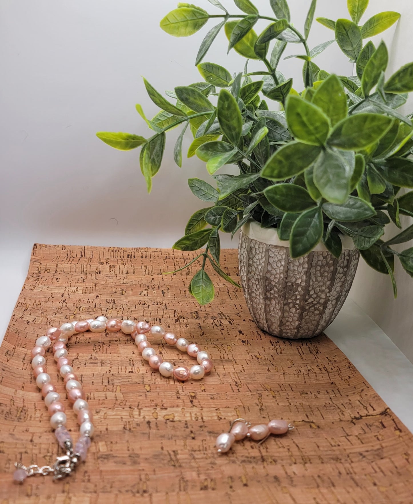 Pink and White Freshwater Baroque Pearls Necklace set